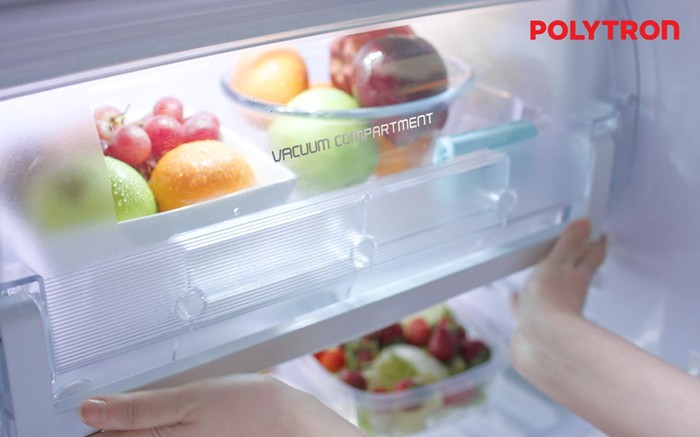 Simpan buah-buahan di kulkas.