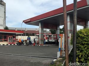Harga Pertamax Naik, Konsumen di Surabaya Mulai Beralih ke Pertalite