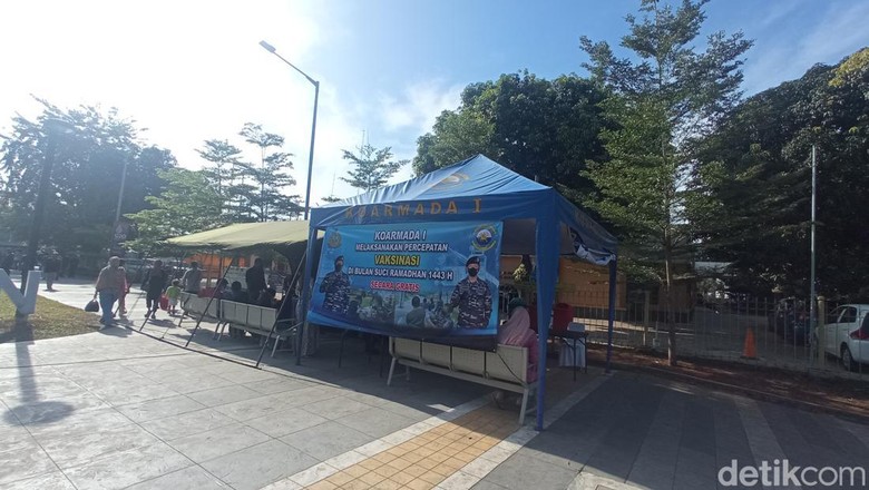 Vaksin di stasiun kereta api Vaksin di stasiun kereta api