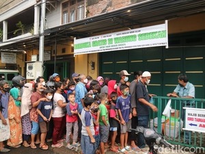 Keren! Warung di Kudus Ini Bagikan Makanan Buka Puasa Gratis Tiap Hari