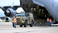 Australia menjadi salah satu negara pertama yang memberikan dukungan kendaraan tempur untuk Ukraina saat invasi memasuki minggu keenam. 