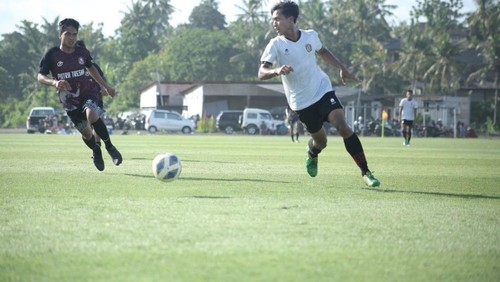Ujicoba Bali United youth v Putra Tresna U-18