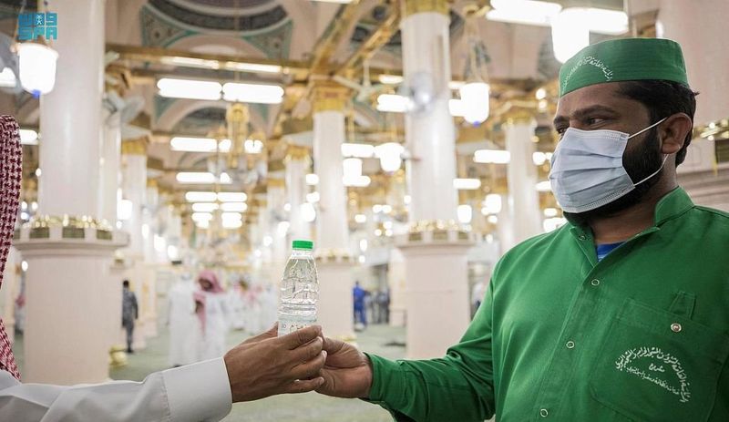 Distribusi Air Zamzam