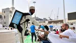 Melihat Distribusi Air Zamzam di Masjidil Haram Saat Ramadan