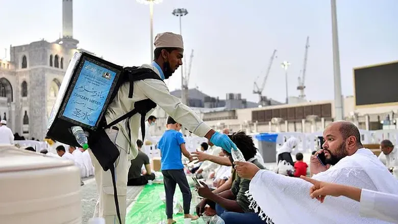Distribusi Air Zamzam Distribusi Air Zamzam
