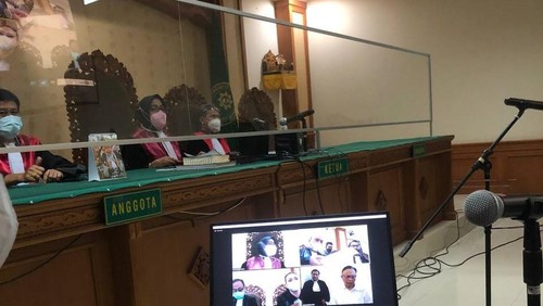 Eks Sekda Buleleng Dewa Puspaka dituntut 10 tahun bui kasus korupsi