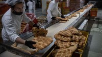 Anda dapat menemukan roti hampir di setiap tempat di Turki. Roti dalam bahasa Turki yaitu ekmek.