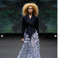 Fashion show Hian Tjen di Arab Fashion Week 2022 berlangsung di Dubai Design Distict, Uni Emirat Arab (UEA) pada Jumat 25/3/2022. Foto: Dok. Instagram @hiantjen.