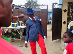 La Sape yang Viral di Kongo, Hidup Susah yang Penting Gaya