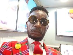 La Sape yang Viral di Kongo, Hidup Susah yang Penting Gaya