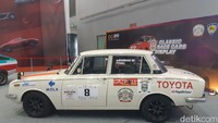 Lalu, ada juga Toyopet Corona Foto: Ridwan Arifin