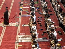 Imam Salat Keliru Baca Surah Al Fatihah, Apa Hukumnya?