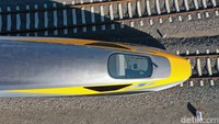 CIT ini memiliki fungsi yang hampir sama dengan Doctor Yellow, kereta uji kecepatan tinggi di Shinkansen Jepang. Kereta ukur ini akan melaju maksimal sampai kecepatan 350 km/jam. Foto: Dok. KCIC