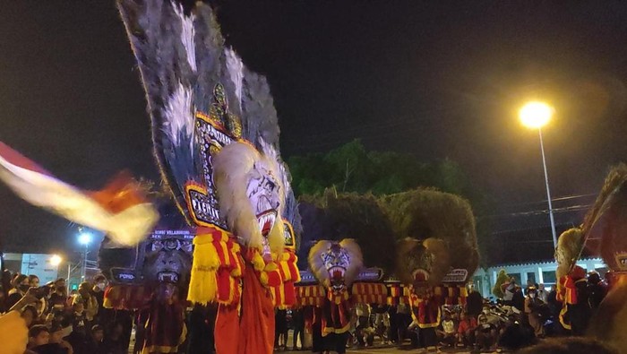 Ratusan Seniman Reog Beraksi, Dukung Reog Masuk Unesco
