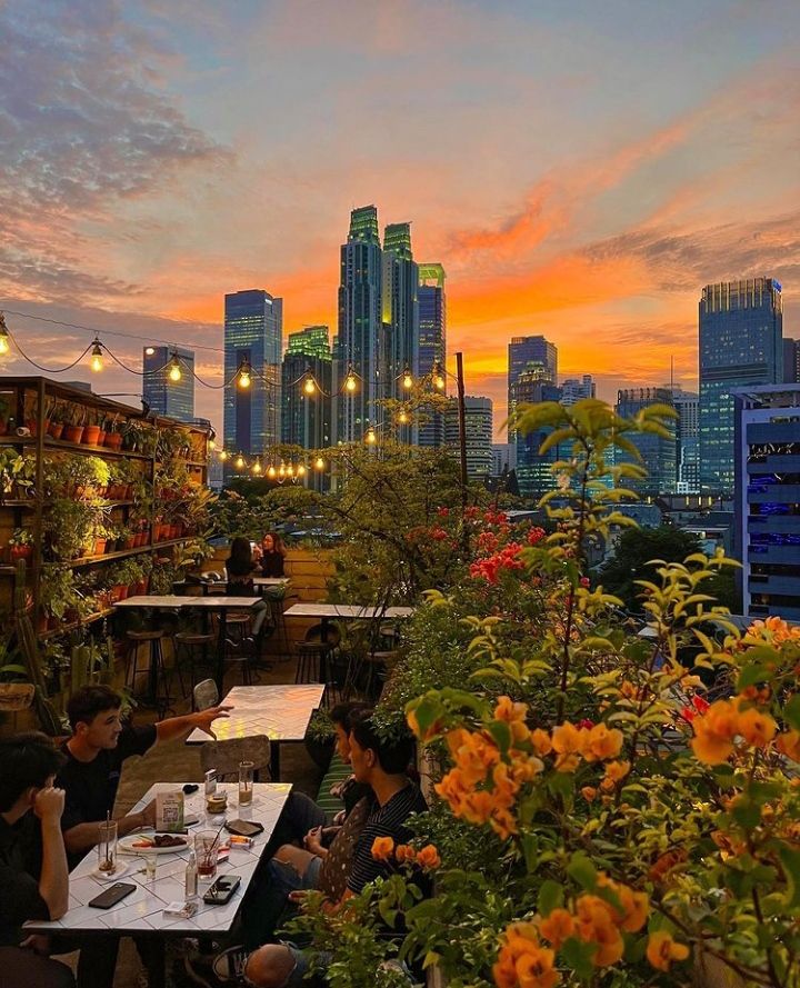 Keren! 5 Restoran Rooftop Ini Bisa Jadi Ide Tempat Buka Puasa