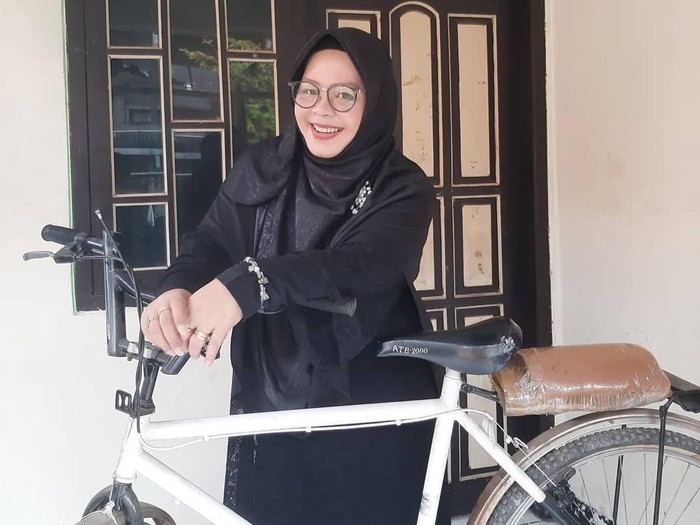 Ustazah Bandung Bunda Imas Karyamah