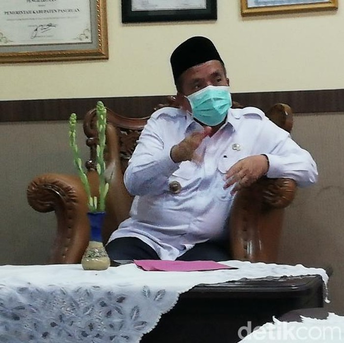 Wakil Bupati Pasuruan, KH Abdul Mujib Imron (Gus Mujib)