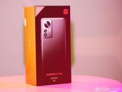 Ini Xiaomi 12 Pro, HP Android Rp 13 Juta Lawan iPhone 13 Pro Max