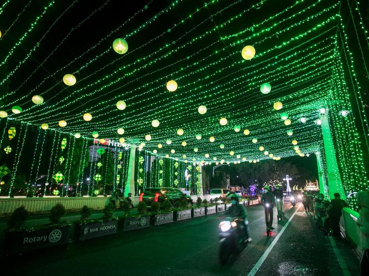 Warna-warni Lampion di Solo Saat Ramadan Pas buat Ngabuburit