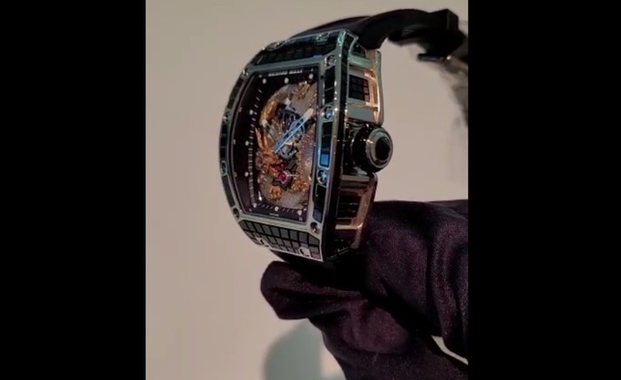 Jam tangan Richard Mille RM 57-03 WG Black Sapphire Dragon. (Dok Tony Sutrisno, korban yang melapor polisi karena merasa ditipu pembelian jam tangan) Jam tangan Richard Mille RM 57-03 WG Black Sapphire Dragon. (Dok Tony Sutrisno, korban yang melapor polisi karena merasa ditipu pembelian jam tangan)