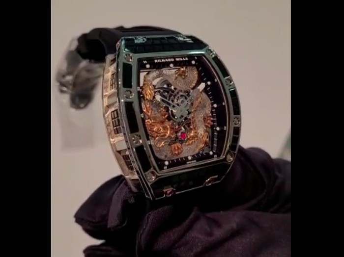 Jam tangan Richard Mille RM 57-03 WG Black Sapphire Dragon. (Dok Tony Sutrisno, korban yang melapor polisi karena merasa ditipu pembelian jam tangan)