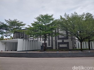 Uniknya Masjid Al Irsyad Padalarang, Berbentuk Kubus Terinspirasi Kakbah