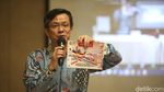 Momen Bos Faber-Castell Gigit Pensil Saat Berkunjung ke Indonesia