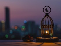 Rasulullah SAW Anjurkan Menutup Pintu Rumah saat Maghrib, Kenapa?