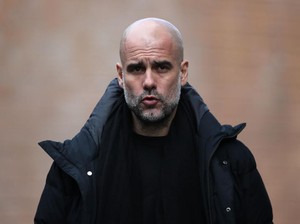 Man City Dikritik karena Uang, Guardiola Singgung MU & Liverpool