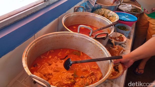 Tumpang lethok koyor Klaten, kuliner favorit saat Ramadan di Jateng yang diburu pemudik hingga artis, Sabtu (9/4/2022).