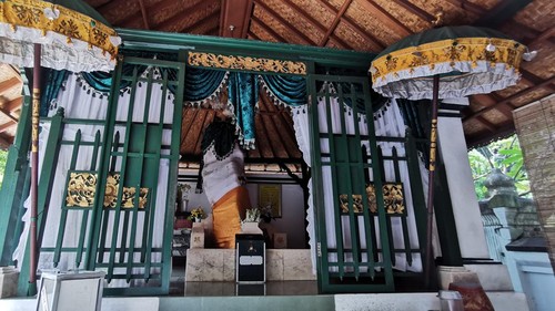 Makam Keramat Hj Siti Khotijah