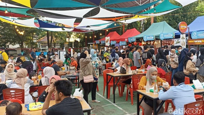 5 Tempat Berbuka Puasa di Makassar Cocok untuk Milenial dan Keluarga
