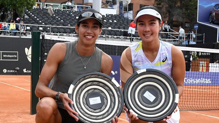 Petenis Indonesia Aldila Sutjiadi menjadi juara nomor ganda di turnamen WTA Copa Colsanitas, Bogota, bersama Astra Sharma dari Australia.