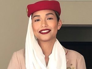 Alasan Lain Pramugari Pakai Lipstik Merah, Bukan Hanya untuk Kecantikan