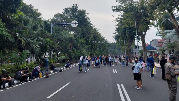 car free day di surabaya