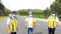 Menteri PUPR Basuki Hadimuljono mengatakan Lintas Pansela yang dibangun sudah tembus dari Bayah, Kabupaten Lebak, Provinsi Banten melalui Kebumen, Cilacap, Wonosari sampai ke Pacitan Provinsi Jawa Timur. Secara total sudah terhubung sepanjang 1.242 km.Foto: Dok. Kementerian PUPR