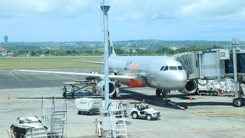 jetstar perth aktif kembali
