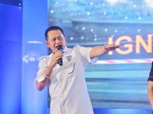 Presiden Jokowi Dinobatkan Jadi Bapak Otomotif Nasional, Ini Alasannya