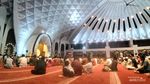 Menghiasi Malam 1 Ramadan di Masjid Terbaik Dunia