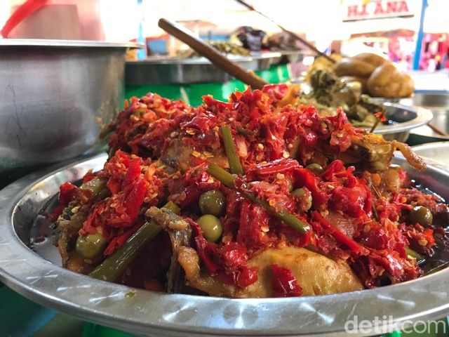 Nasi kapau yang kian populer.