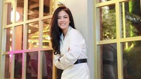 Belum lama ini, Nita Gunawan memamerkan wajahnya yang dia klaim tak lagi pernah memakai bedak atau foundation. Foto: dok. Instagram Nita Gunawan
