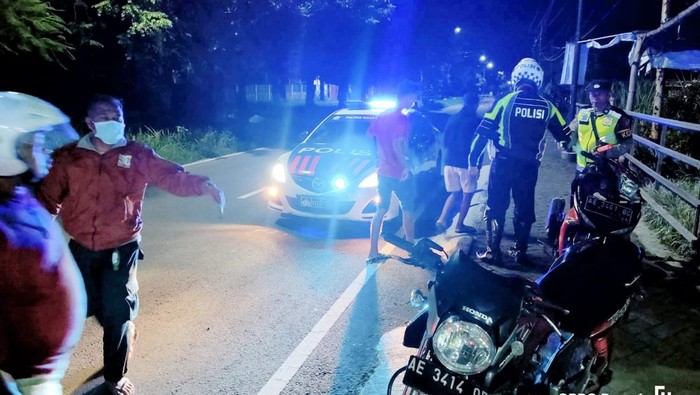 Patroli Sahur On The Road, Polisi Gagalkan Balap Liar Di Magetan