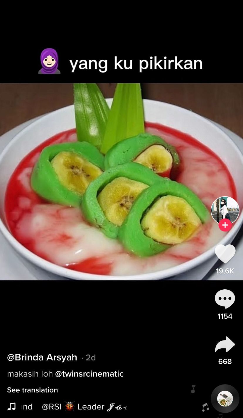 Pesan Es Pisang Ijo ke Pacarnya, Wanita Ini Malah Dibawakan Pisang Warna Hijau!
