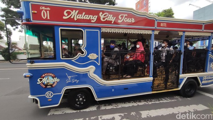 Sensasi naik Macito keliling Kayutangan Heritage saat ngabuburit.