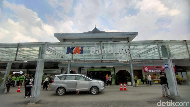 Stasiun Bandung.