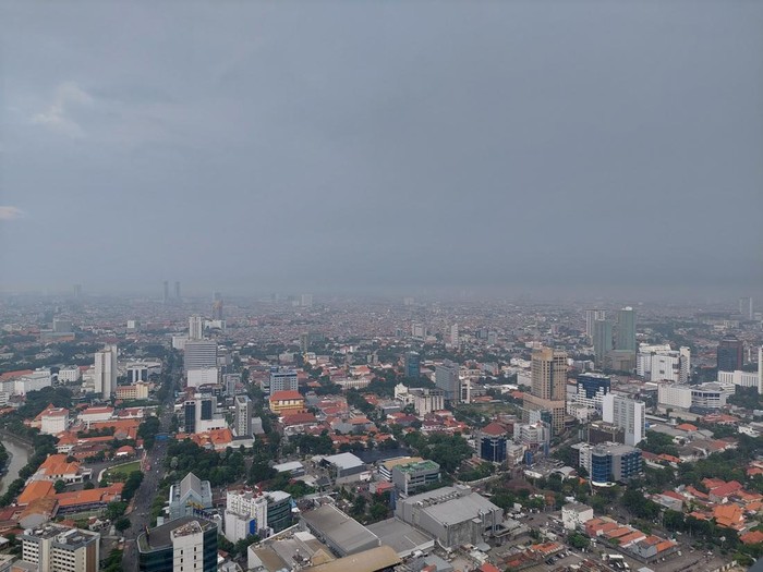 Surabaya Siang Ini Diprakirakan Gerimis dan Beberapa Daerah Hujan