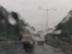 Hati-hati Bagi Pemudik, Ada Potensi Hujan Mengancam Jawa Timur