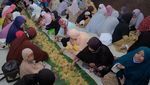 Tradisi Megibung, Silaturahmi Sambil Buka Puasa Bersama di Bali