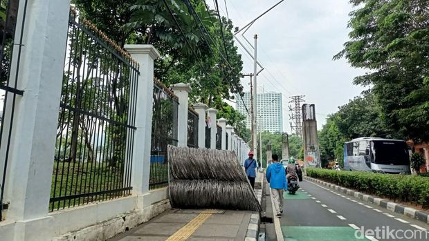 BEM SI Bakal Demo, Begini Situasi di Depan Gedung DPR Pagi Ini