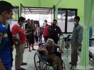 Kronologi 4 Cincin Tak Bisa Lepas dari Jari Nenek 106 Tahun Asal Blitar